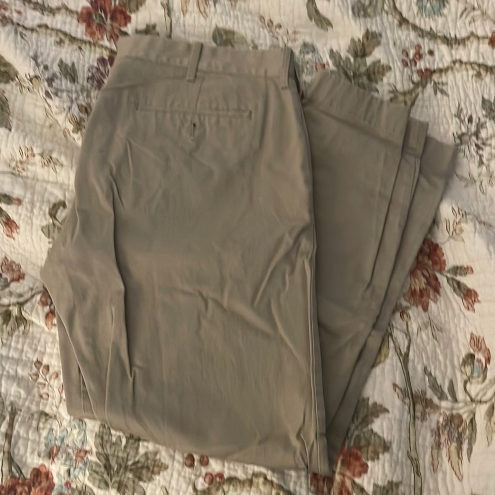Jcrew Slim Khaki Chinos slim fit. 36x30